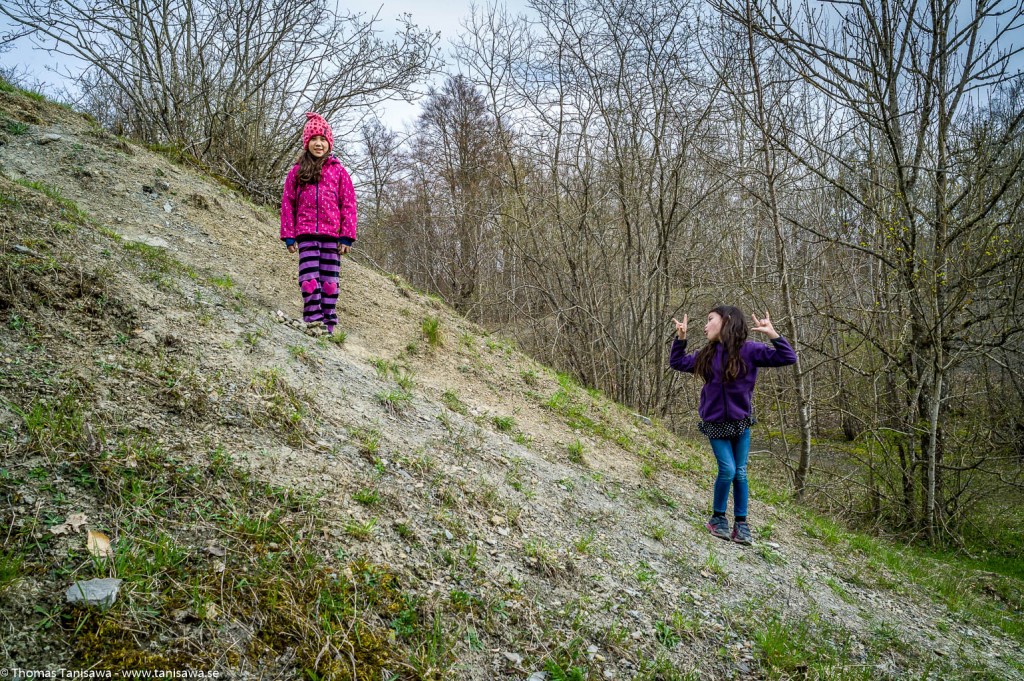 kids at the slopes