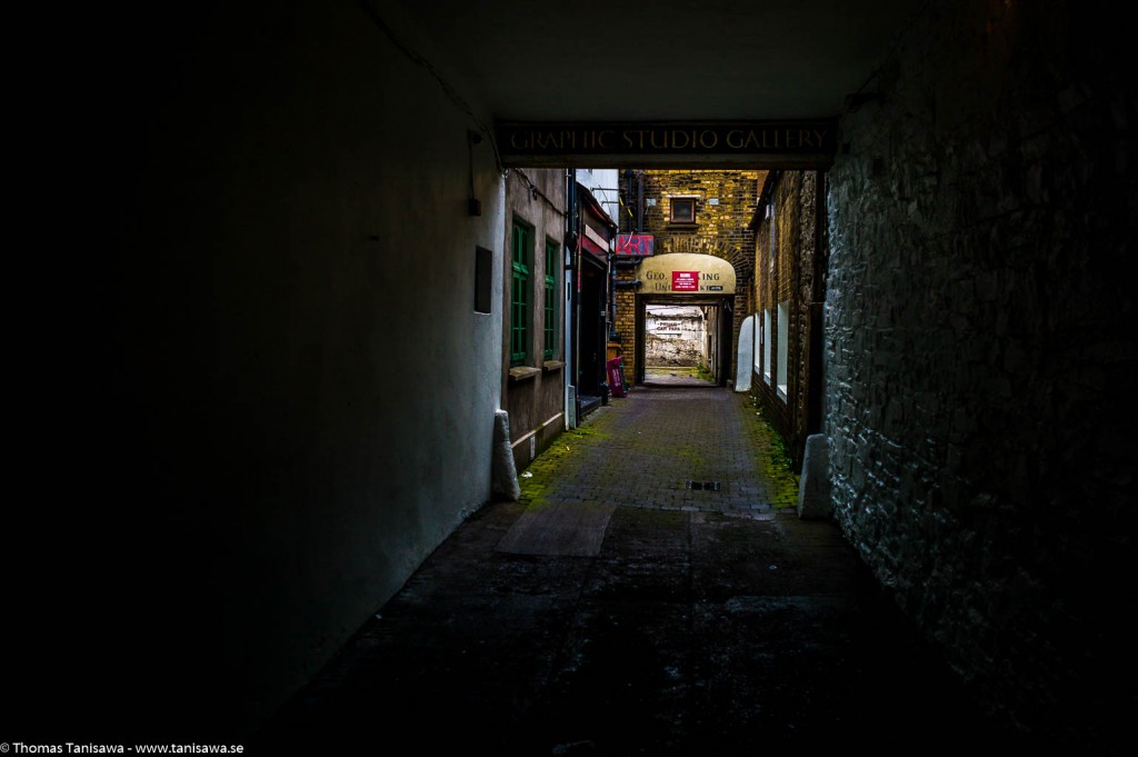 dark alley in dublin